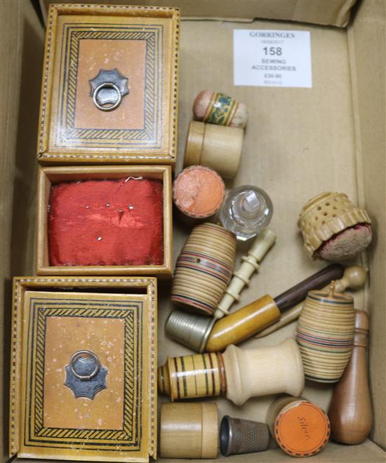 A quantity of sewing accessories